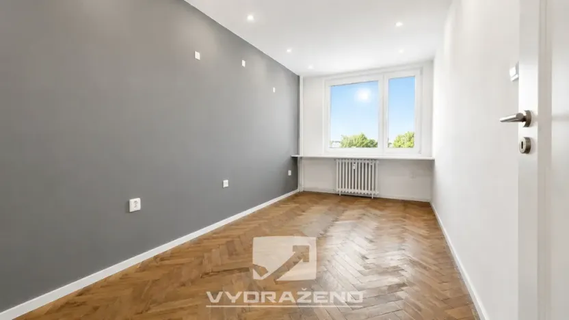Prodej bytu 3+1, Hradec Králové, Smetanovo nábřeží, 55 m2