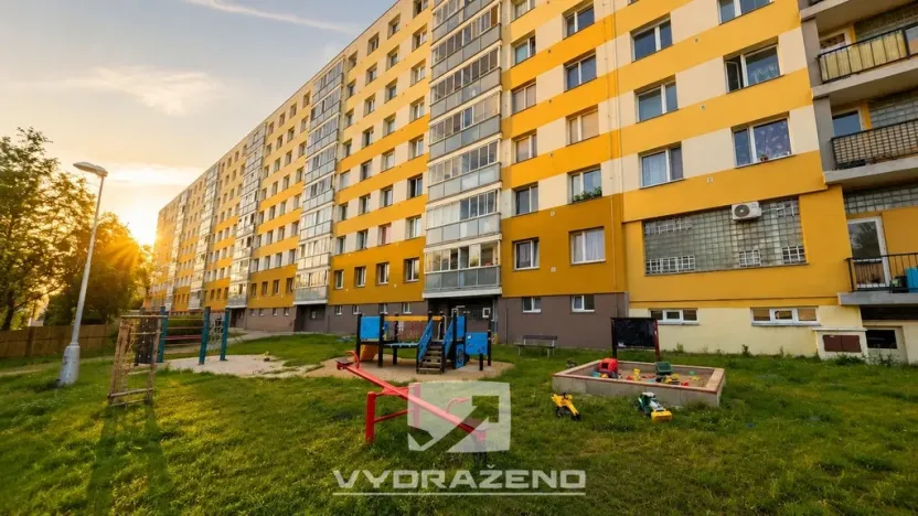 Prodej bytu 3+1, Hradec Králové, Smetanovo nábřeží, 55 m2