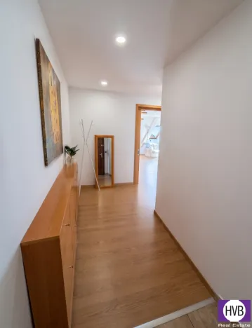 Prodej bytu 2+kk, Praha, Navrátilova, 106 m2