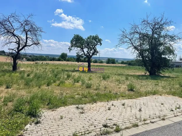 Prodej pozemku pro bydlení, Dobrovice, Na Spravedlnosti, 1090 m2