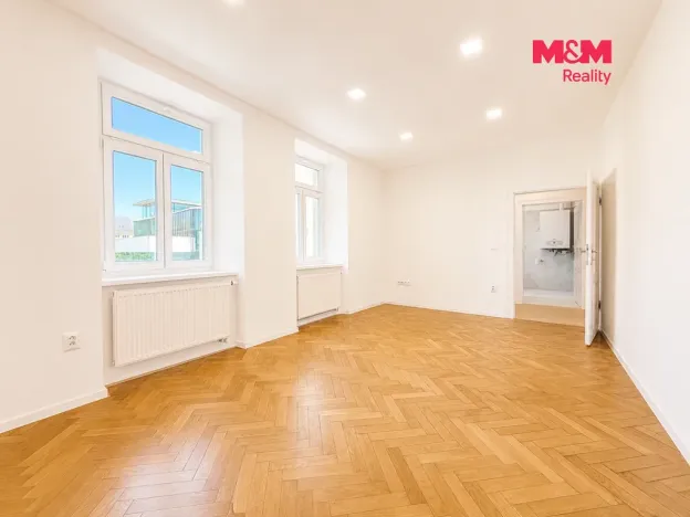 Pronájem bytu 3+1, Karviná - Fryštát, Masarykovo nám., 120 m2