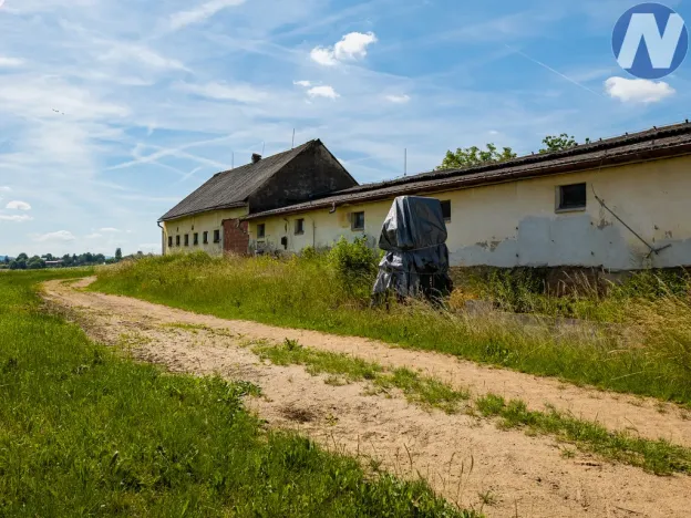 Prodej skladu, Dub, 626 m2