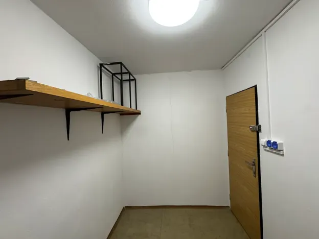 Pronájem bytu 2+kk, Praha - Vršovice, Vršovická, 52 m2