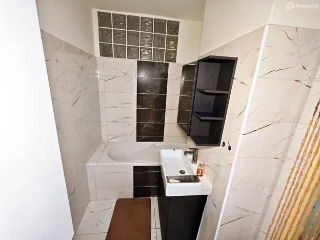 Prodej bytu 3+1, Znojmo, Pražská sídl., 75 m2