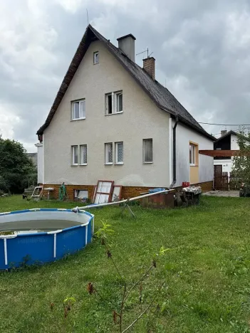 Prodej podílu vícegeneračního domu, Drmoul, Luční, 303 m2