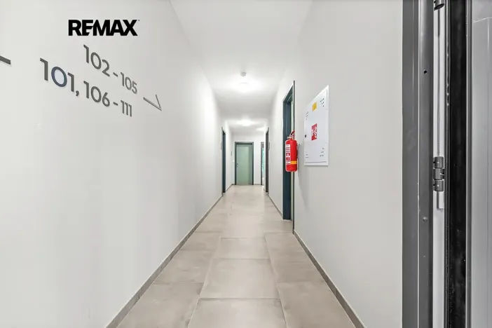 Prodej bytu 2+kk, Praha - Černý Most, Arnošta Valenty, 49 m2