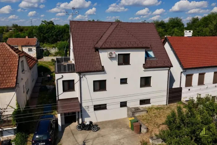 Prodej rodinného domu, Bulhary, 281 m2