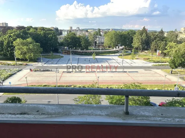 Prodej bytu 3+1, Ostrava, Hlavní třída, 73 m2