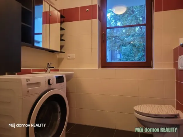 Pronájem bytu 2+kk, Praha - Dejvice, Lindleyova, 50 m2