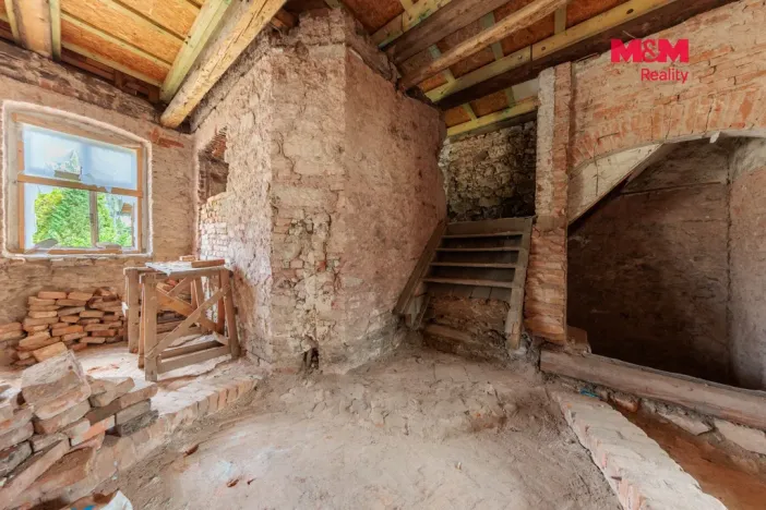 Prodej rodinného domu, Krásno, Náměstí, 348 m2