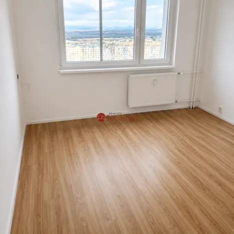 Pronájem bytu 1+1, Chomutov, Zahradní, 35 m2