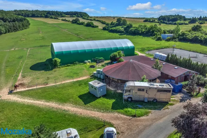 Pronájem zemědělské usedlosti, Líšnice, 358 m2