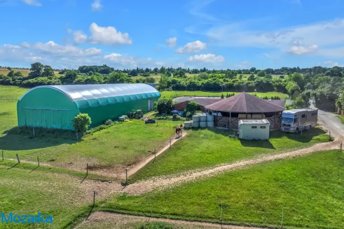 Pronájem zemědělské usedlosti, Líšnice, 358 m2
