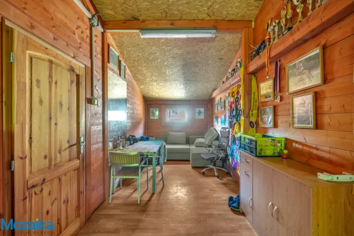 Pronájem zemědělské usedlosti, Líšnice, 358 m2