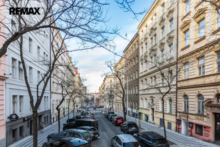 Pronájem bytu 2+kk, Praha - Vinohrady, Budečská, 60 m2