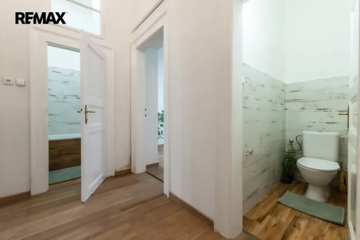 Pronájem bytu 2+kk, Praha - Vinohrady, Budečská, 60 m2