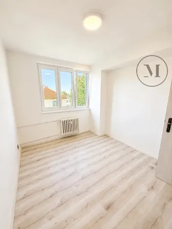 Pronájem bytu 3+1, České Budějovice, Nerudova, 74 m2