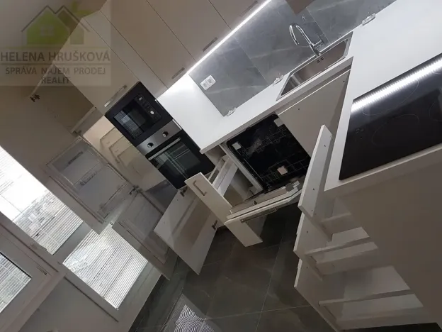 Prodej bytu 3+1, Havířov, Mánesova, 66 m2