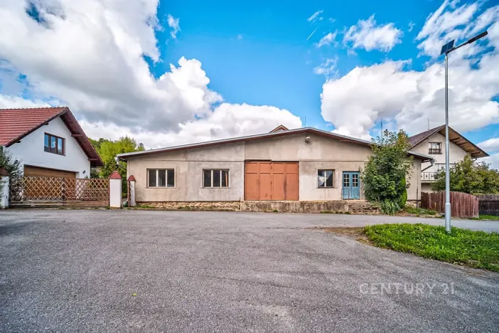 Prodej komerční nemovitosti, Horní Cerekev, 460 m2