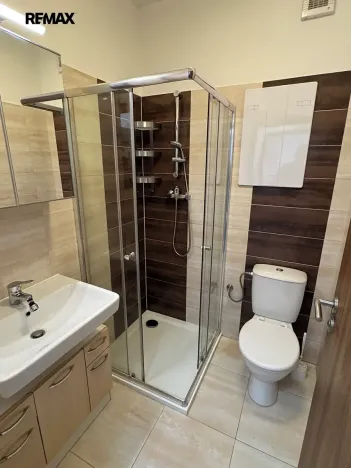 Pronájem bytu 2+kk, Kladno, Generála Selnera, 41 m2