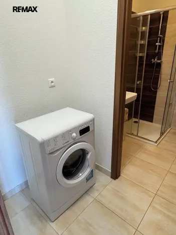 Pronájem bytu 2+kk, Kladno, Generála Selnera, 41 m2