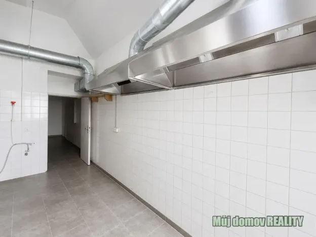 Pronájem ordinace, Praha - Žižkov, 130 m2