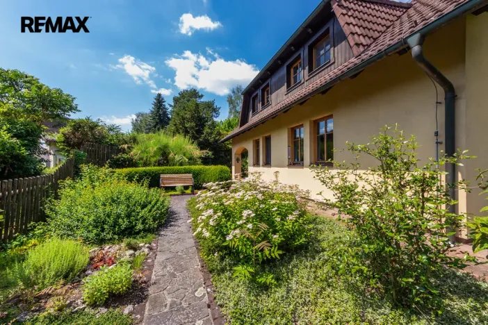 Prodej chalupy, Radvanec, 200 m2