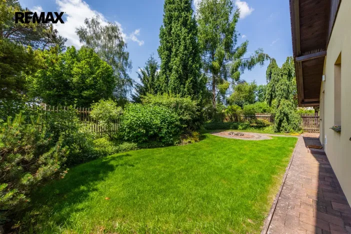 Prodej chalupy, Radvanec, 200 m2