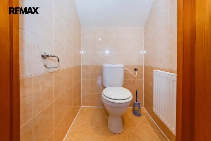 Prodej chalupy, Radvanec, 200 m2