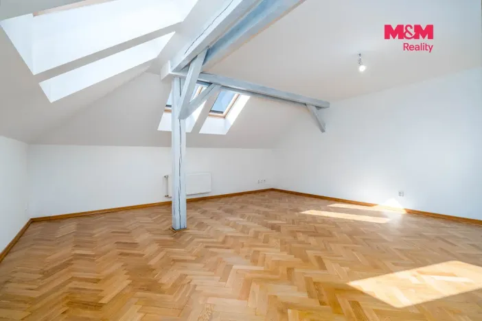 Prodej bytu 3+kk, Praha - Vinohrady, Na Kozačce, 115 m2