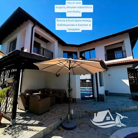 Prodej rodinného domu, Pomorie, Bulharsko, 179 m2