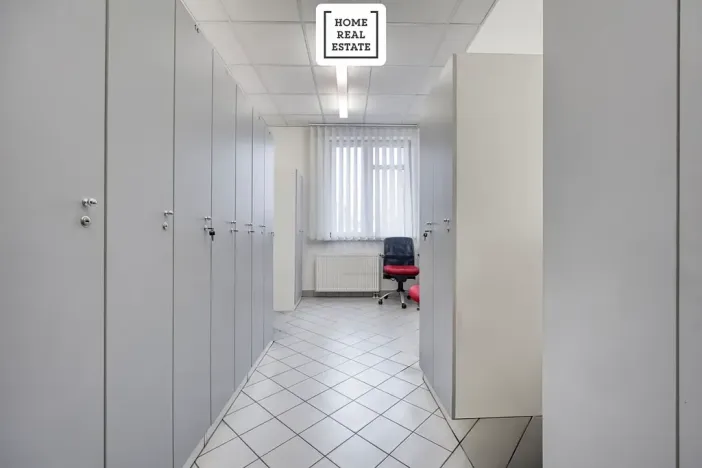 Pronájem kanceláře, Kolín, Rubešova, 378 m2