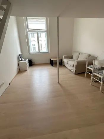 Pronájem bytu 1+1, Praha - Libeň, Sokolovská, 37 m2