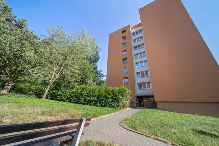 Prodej bytu 3+1, Zlín, Křiby, 65 m2