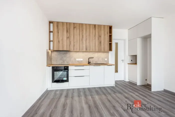 Pronájem bytu 1+kk, Jablonec nad Nisou - Rýnovice, Jezdecká, 35 m2