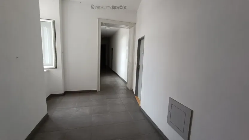 Pronájem bytu 2+kk, České Budějovice - České Budějovice 3, Pražská tř., 42 m2