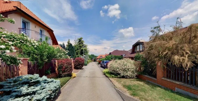 Prodej rodinného domu, Praha - Lysolaje, Nad Helmrovkou, 300 m2