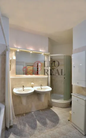 Pronájem bytu 4+1, Praha - Veleslavín, Na okraji, 130 m2
