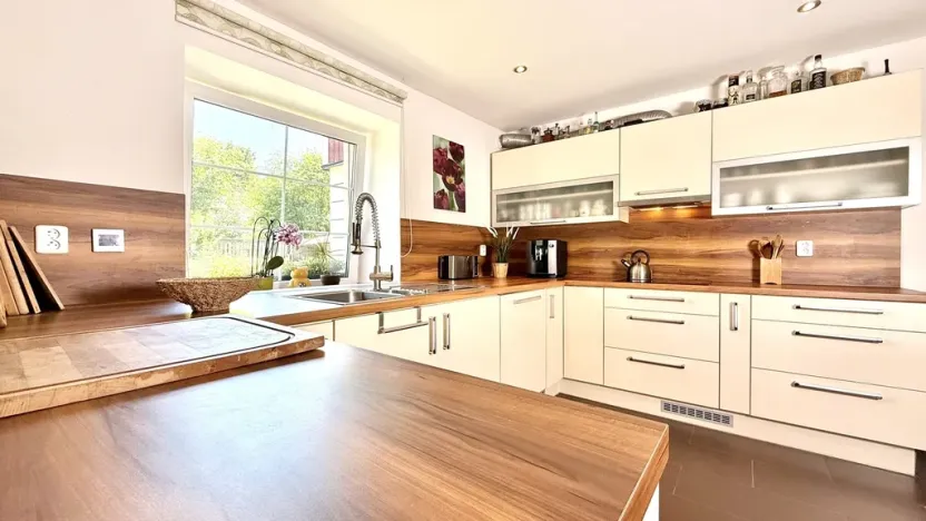 Prodej rodinného domu, Krnov, Guntramovice, 220 m2