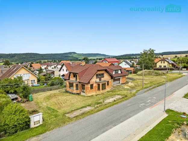 Prodej pozemku pro bydlení, Broumy, Školní, 1724 m2
