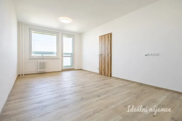 Pronájem bytu 4+1, Praha - Žižkov, Květinková, 74 m2