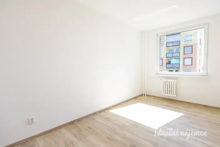Pronájem bytu 4+1, Praha - Žižkov, Květinková, 74 m2