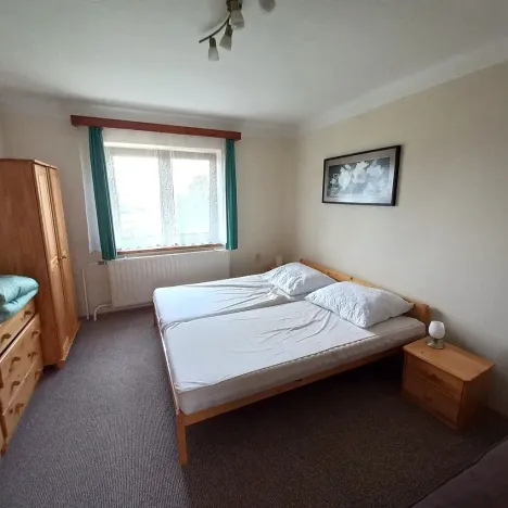 Pronájem rodinného domu, Pluhův Žďár, 160 m2