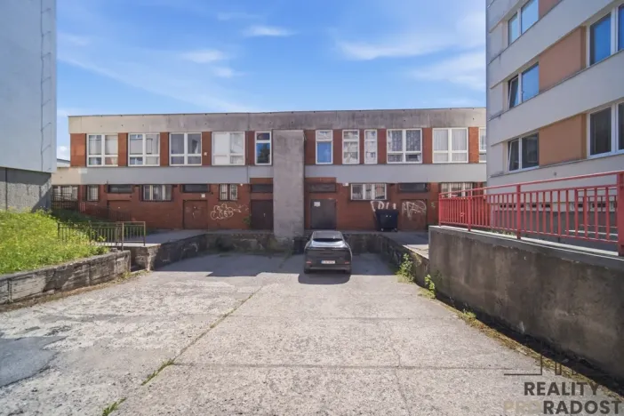 Pronájem obchodního prostoru, Havlíčkův Brod, Smetanovo náměstí, 317 m2