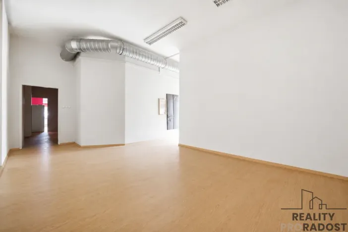 Pronájem obchodního prostoru, Havlíčkův Brod, Smetanovo náměstí, 317 m2