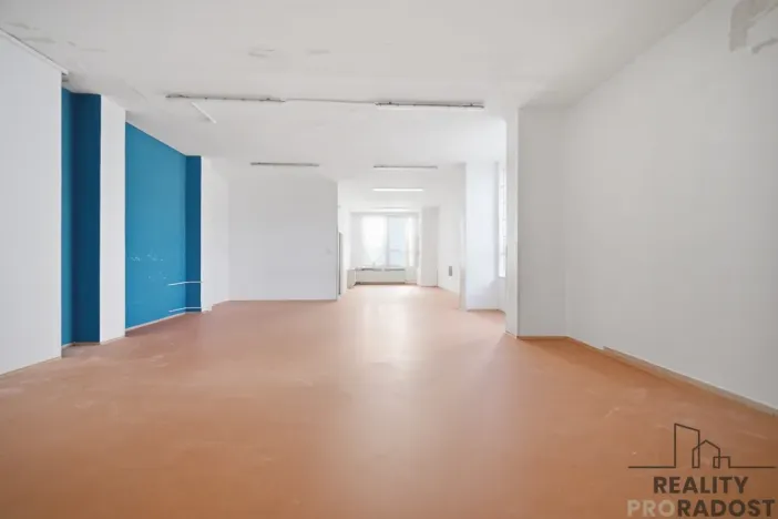 Pronájem obchodního prostoru, Havlíčkův Brod, Smetanovo náměstí, 317 m2