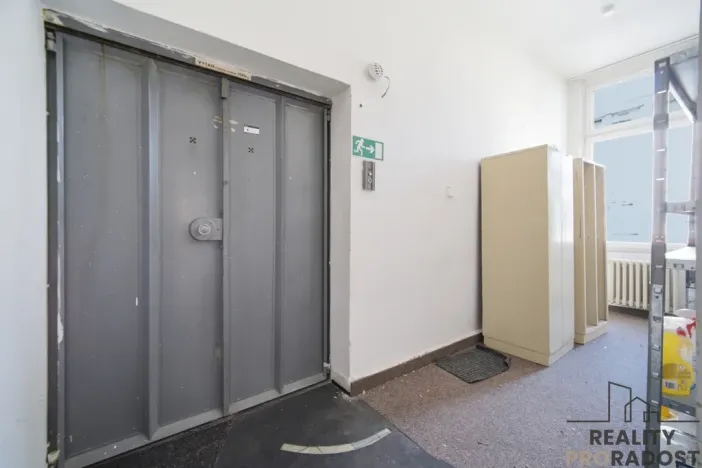 Pronájem obchodního prostoru, Havlíčkův Brod, Smetanovo náměstí, 317 m2