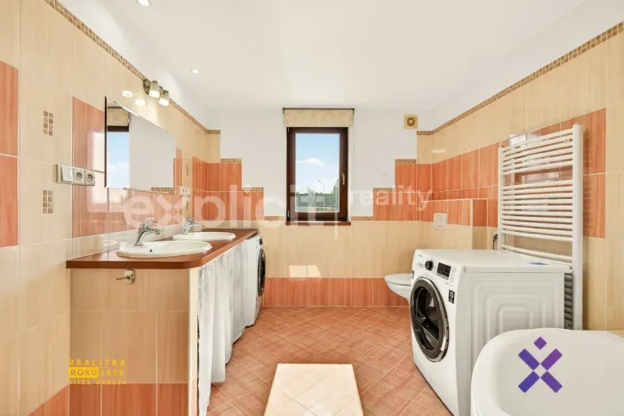 Prodej rodinného domu, Napajedla, Žerotínova, 239 m2