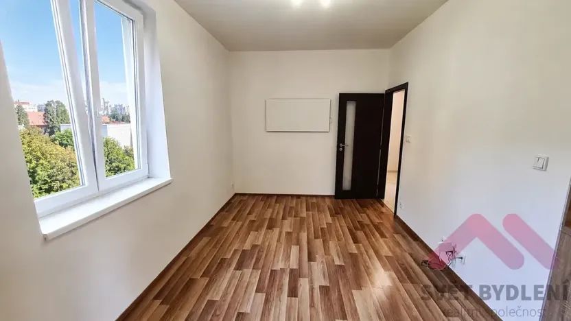 Pronájem bytu 2+kk, Praha - Kyje, Stružky, 45 m2