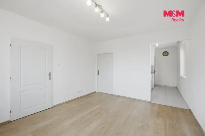 Prodej bytu 2+1, Louny, Jarošova, 50 m2